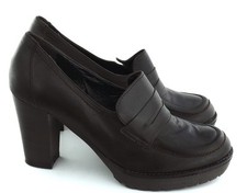 Décolleté in pelle numero 39