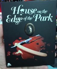 La casa sperduta nel parco Blu