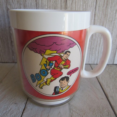 Tazza isolata - , shazam