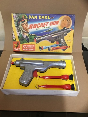 Pistola razzo merit dan dare - pistola,