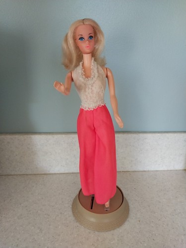 Barbie bionda vintage walk - bionda,