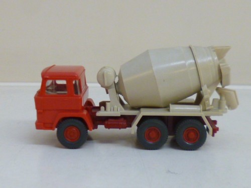 Wiking 87 camion - 1/87:,