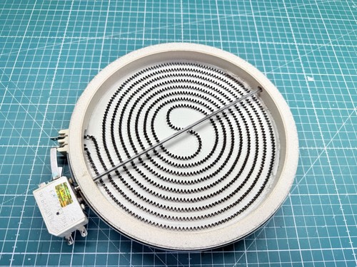 Elemento superficiale radiante