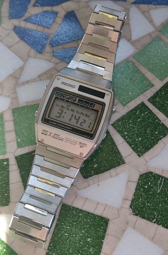 Vintage lcd digital watch - lcd,