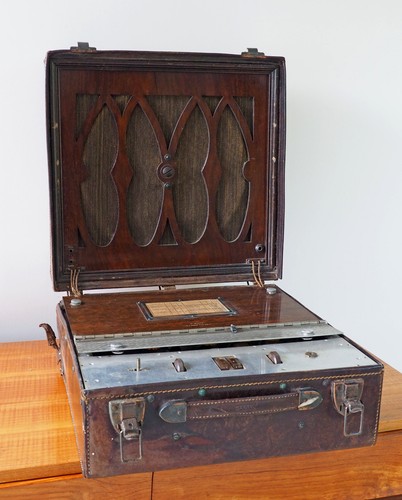 Vintage valve radio suitcase - vintage,