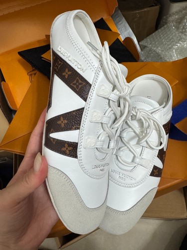 Taglia sneakers louis - 9,