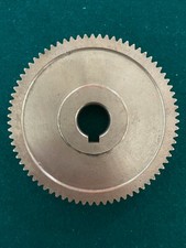 INGRANAGGIO OTTONE X IMPASTATRICE OLIMPIC DPE DIAM 6 CM FORO CON PERNO N. 35