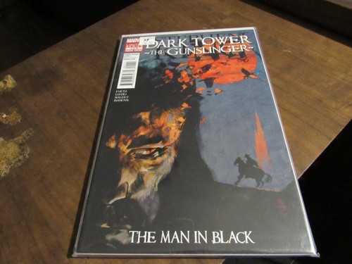 Dark tower gunslinger uomo - dark, l'uomo