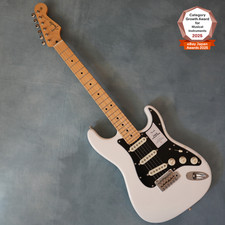 Fender Made in Japan Junior