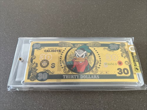 Gold banknote paperinik - gold,