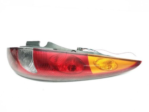Faro posteriore destro nissan - posteriore,