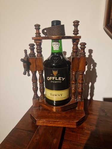 Offley porto producto de - -,