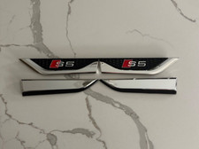 Audi S5 (B9) Fender Badge Door