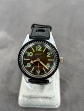 Vintage V millet petit seconds