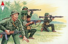 ITALERI 1/72 VIETNAMESE