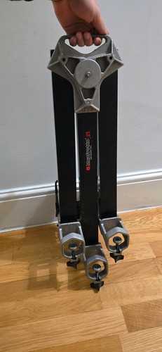 Manfrotto 114mv - ⭐,