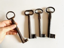 🟢 Antiche Grandi Chiavi FEMMINE Forziere XIX Sec Provenienza PUGLIA lotto U
