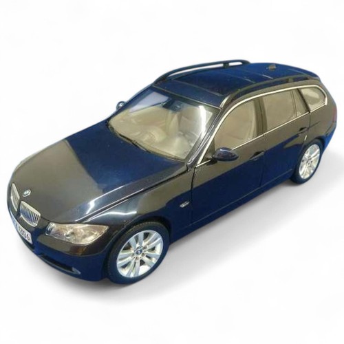 Minicar kyosho bmw 330i - kyosho,