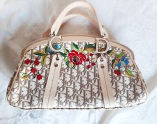 Dior Détective Bag Mongram Flower Embroidery - vintage