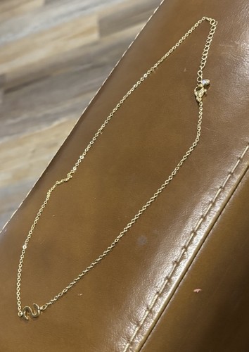 Collana con lettere - lettere, "s"