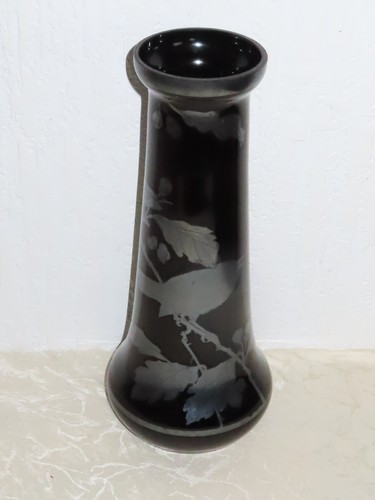 Black art deco glass - art,