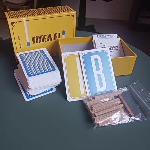 Gioco scatola wonderword - in,
