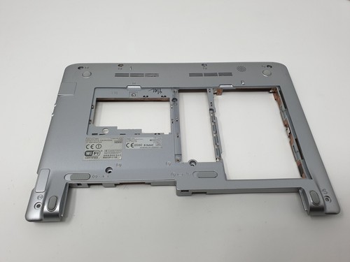 Toshiba nb200 12n - base, cover