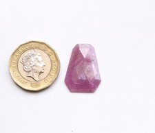 Pietra preziosa taglio a