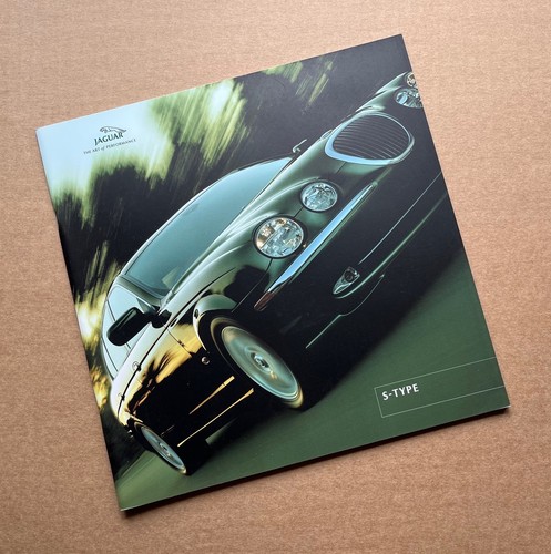 Brochure grande formato jaguar - formato,
