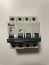 INTERRUTTORE AUTOMATICO MULTI9 C60N C63 4 POLI 400V MERLIN GERIN 4P