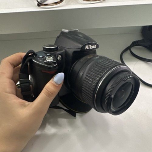 Nikon d5000 1mp digital slr - d5000, 12.1mp
