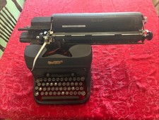 macchina da scrivere manuale