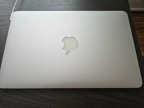 Apple macbook air 2011 - macbook,