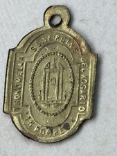 MEDAGLIA RELIGIOSA  MARIA SS DEL ROSARIO IN POMPEI/TRONO DELLA SS VERGINE