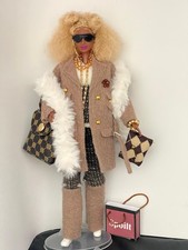 Barbie bambola nera capelli