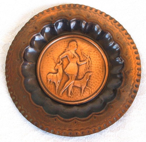 Vecchio piatto in - vecchio,