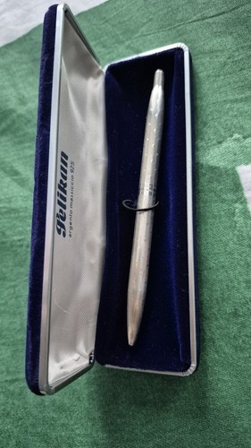 Penna sfera pelikan in - pelikan,