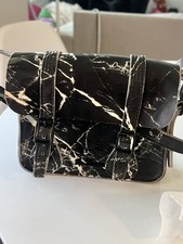 Borsa a tracolla Dr Martens