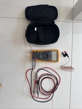 FLUKE 179 MULTIMETRE NUMERIQUE AUTOMATIQUE TRUE RMS 6000pts