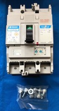 TERASAKI VS-250-NJ Magnetotermico T2 MCCB 1000V AC 10KA 3P 160A 