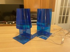 Coppia di lampade da tavolo Kartell Take Blu - design