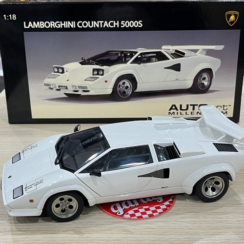 Autoart lamborghini - 1/18,