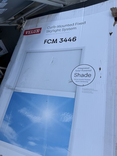 Velux fcm 3446 2004s - 2004s, curb