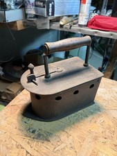 FERRO DA STIRO ANTICO A