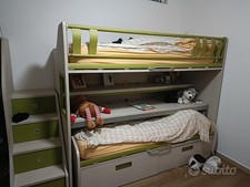 cameretta a ponte usata, completa di armadio scrivania scaletta e cassettiera