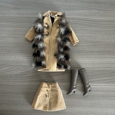 Vintage 1972 Mattel Barbie #3491 “SUEDE N’ FUR”