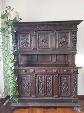 Sala da  Pranzo stile  RINASCIMENTO degli anni '30: credenza, tavolo e sedie