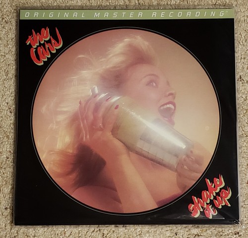 The cars shake up - shake,
