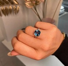 Anello Topazio Blu Londra