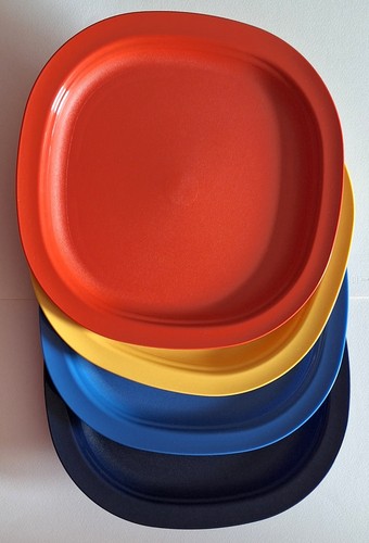 Piatti colorati tupperware - piatti,